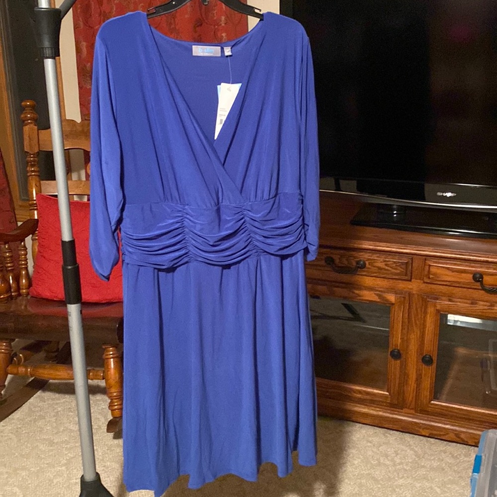 NWT B slim Dress